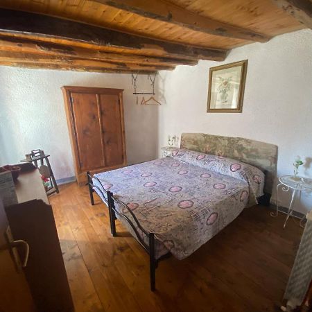 Apartamento La Dimora Della Strega Glori Exterior foto