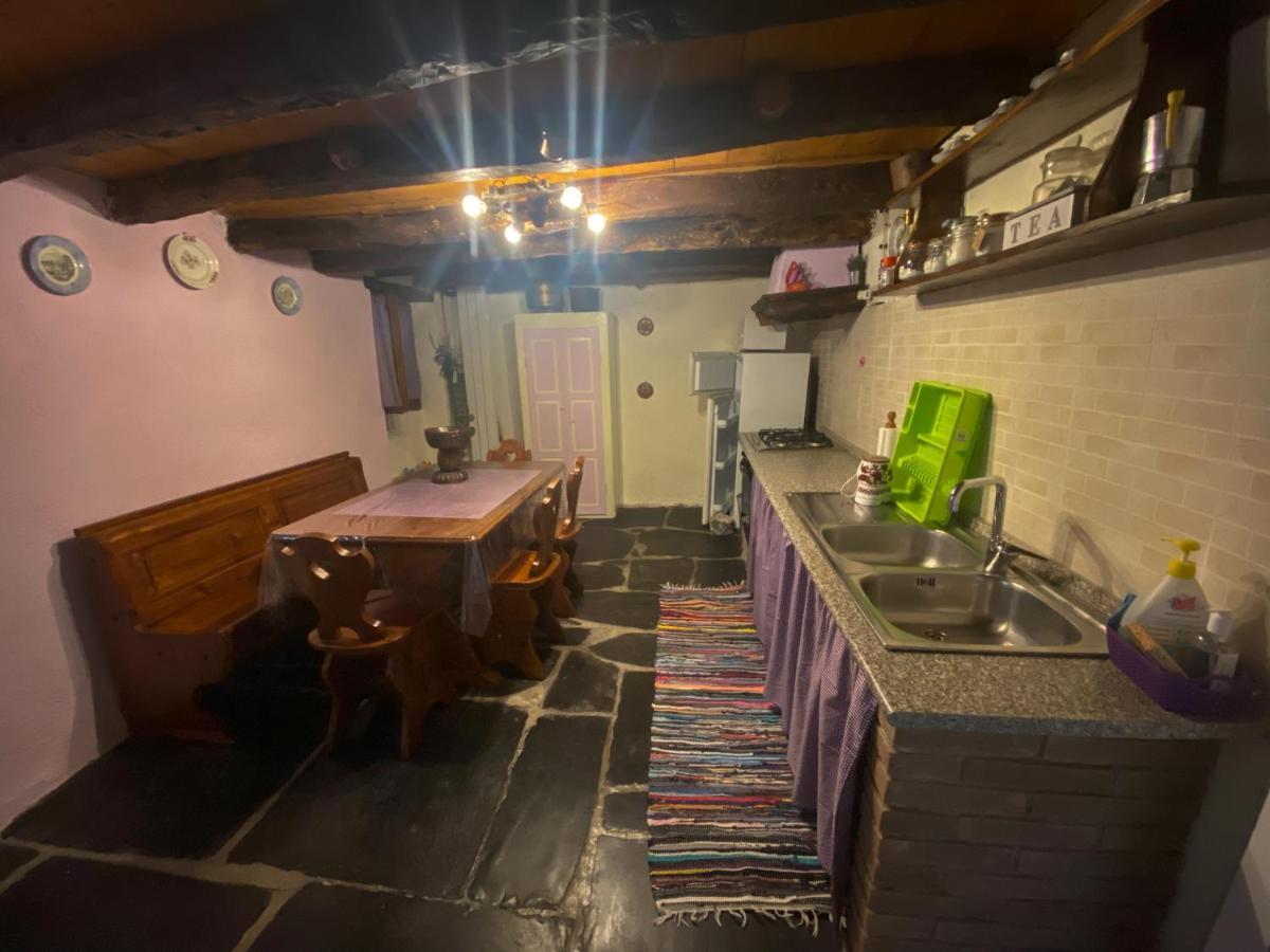 Apartamento La Dimora Della Strega Glori Exterior foto